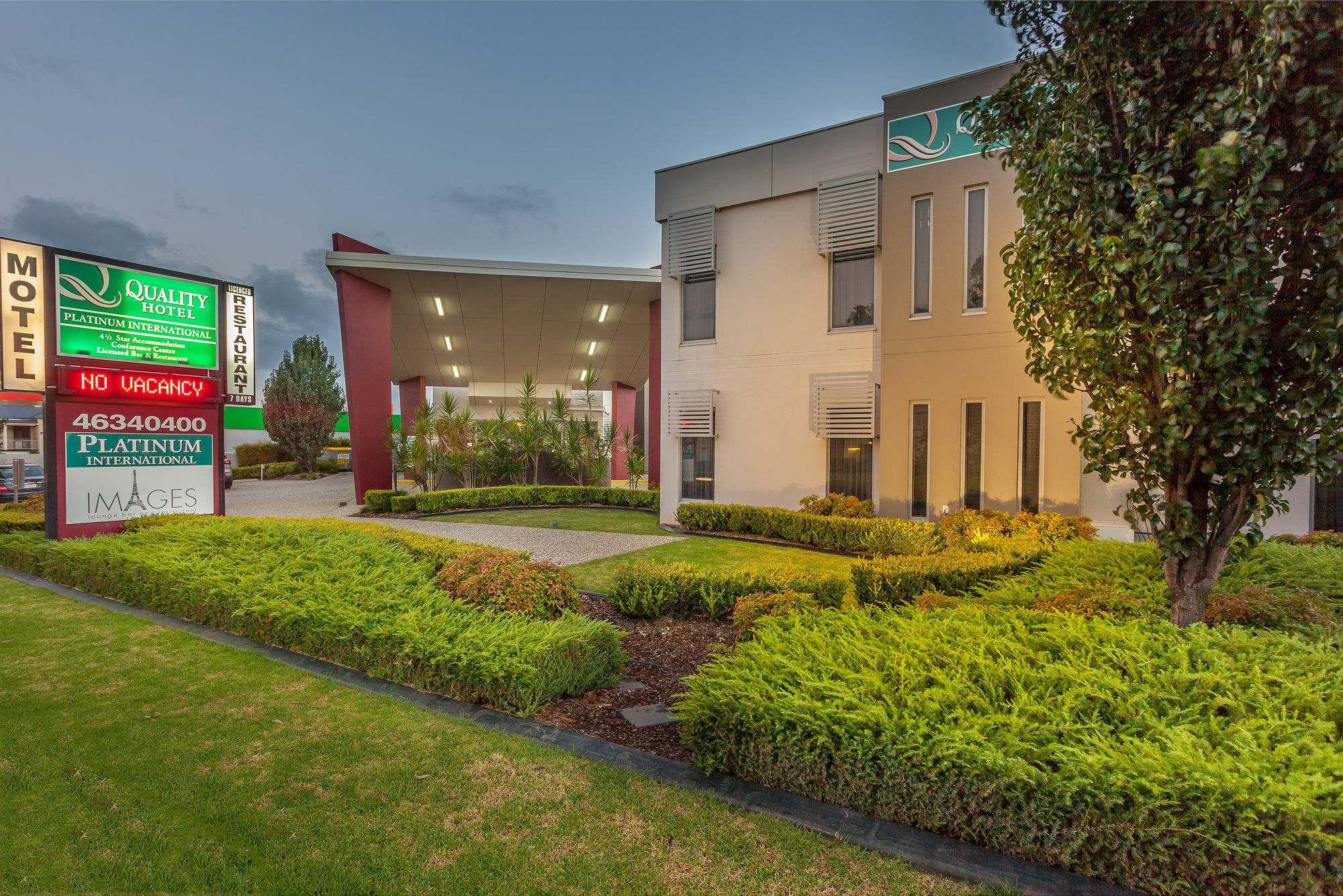 Platinum International Hotel Toowoomba Buitenkant foto
